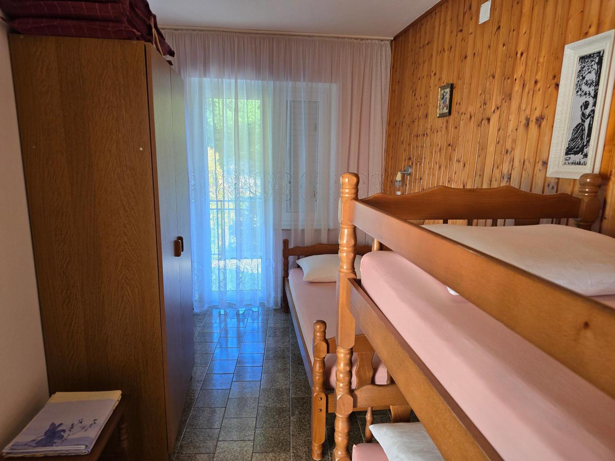 Apartments Mladenka Senj  Exterior photo