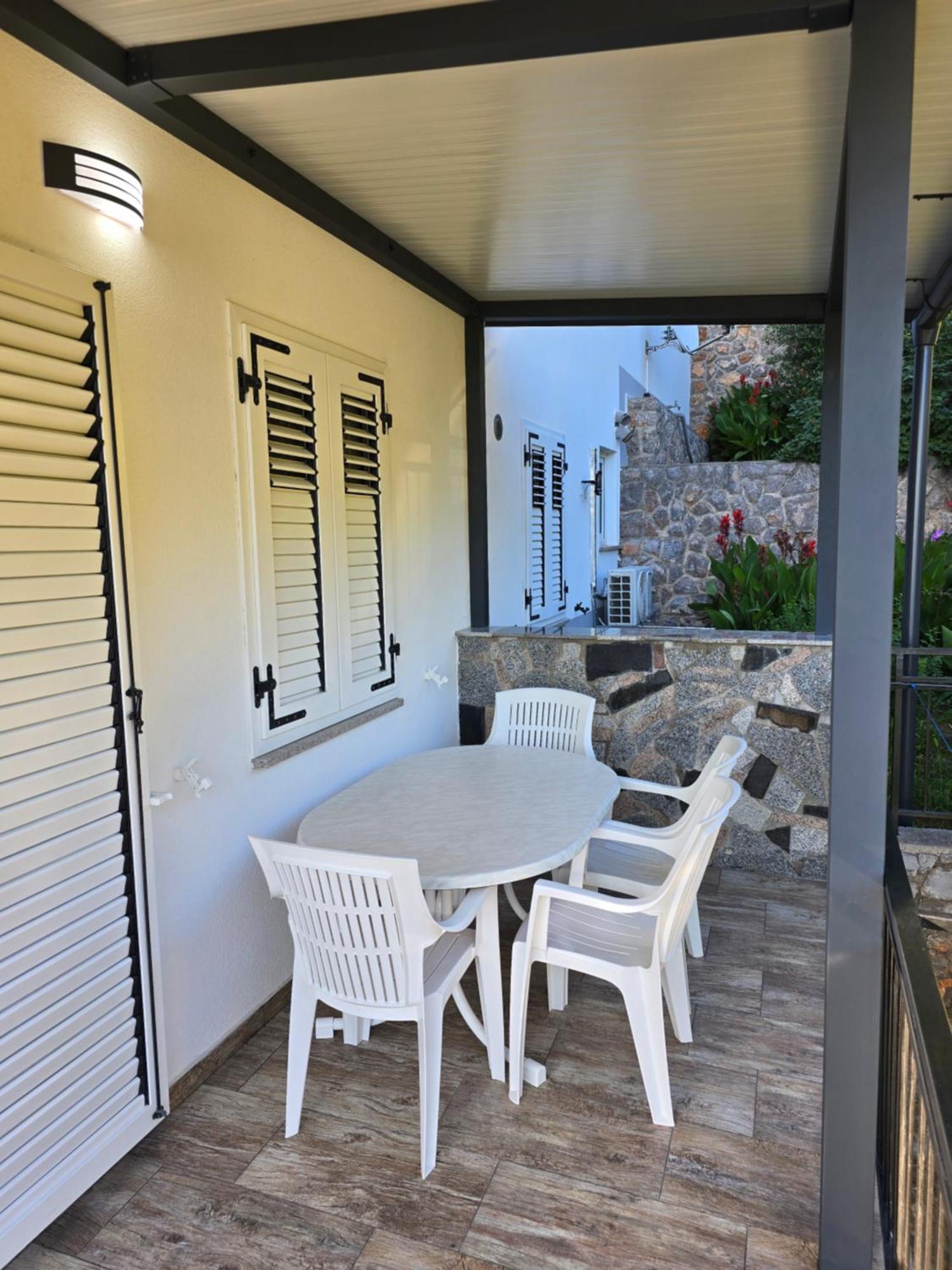 Apartments Mladenka Senj  Exterior photo